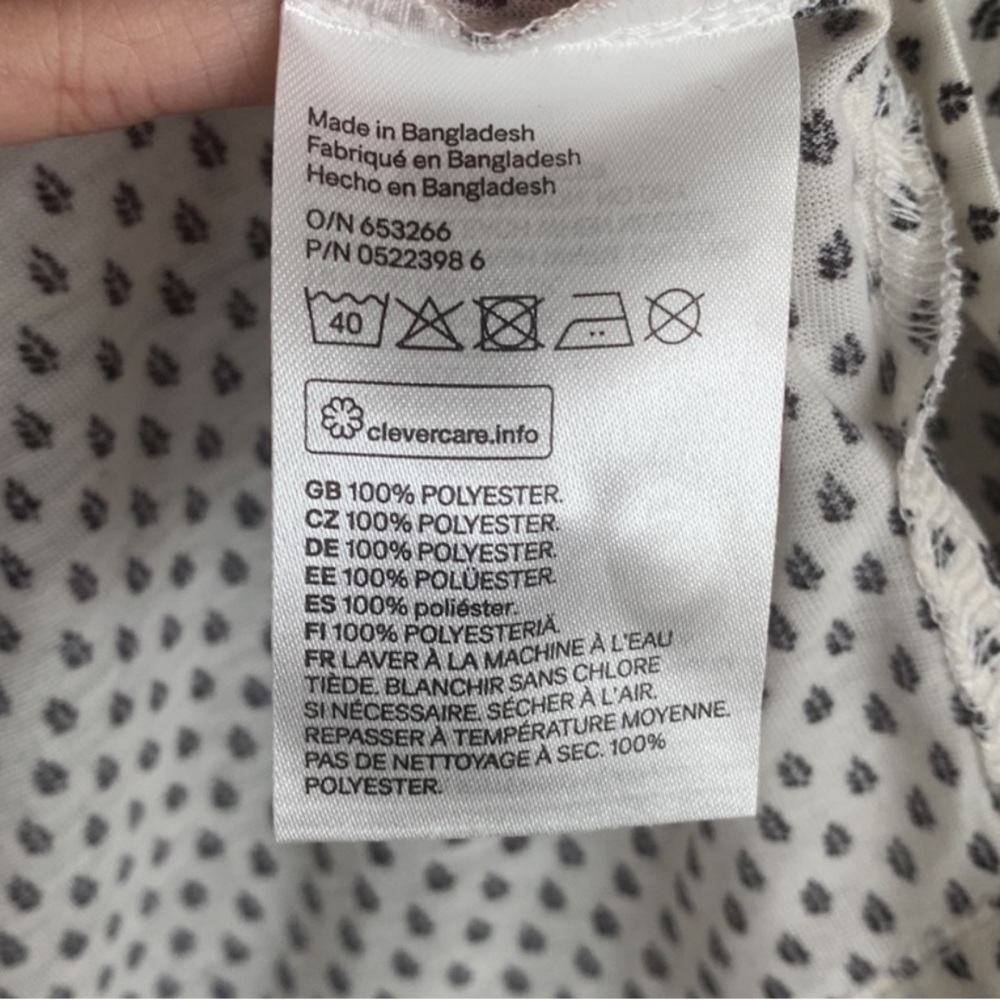 H&M Blouse - Picture 4 of 4